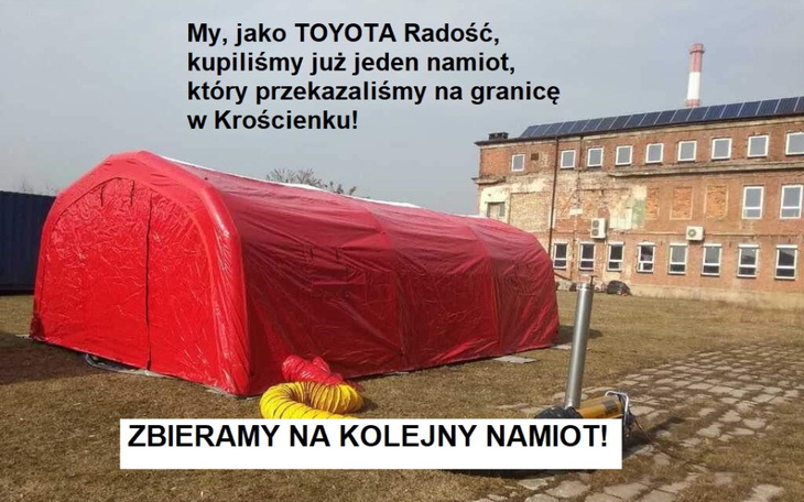 Czerwony namiot na terenie, zbieramy na kolejny.