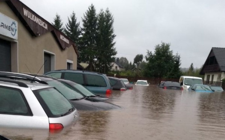 Zbiórka Myjnia i warsztat pod wodą - zdjęcie główne