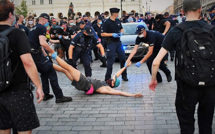 Zbiórka Pomoc prawna, stop brutalności - zdjęcie główne