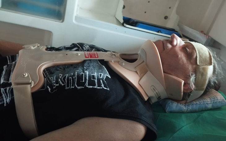 Zbiórka Dramatyczna sytuacja życiowa - zdjęcie główne