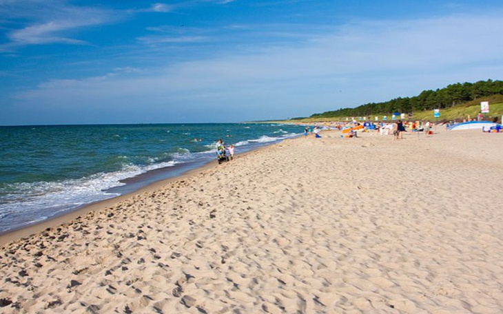 Zbiórka Na pierwsze wakacje z dziewczyną - zdjęcie główne