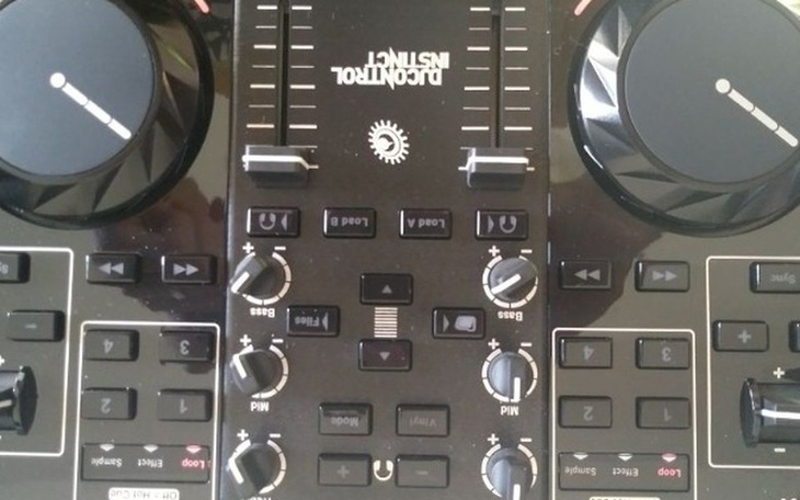 Zbiórka Na sprzęt DJ i na kurs - zdjęcie główne