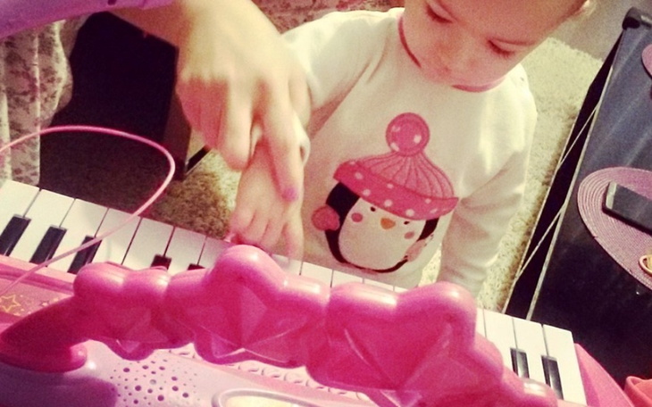 Zbiórka Mieszkanie dla samotnej matkii - zdjęcie główne