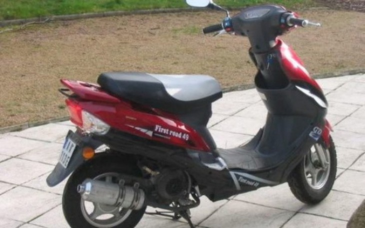 Zbiórka Na chiński skuterek - zdjęcie główne