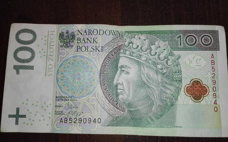 Zbiórka potrzebne mi 100 zł - zdjęcie główne