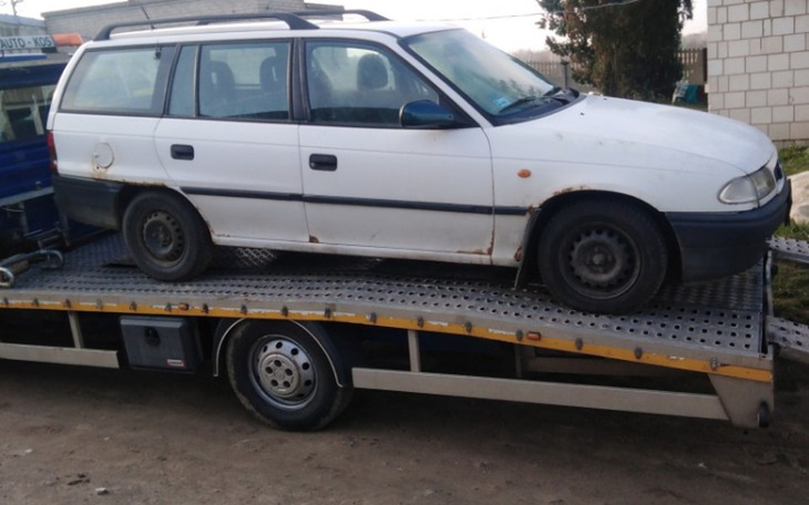 Zbiórka Na silnik do auta - zdjęcie główne