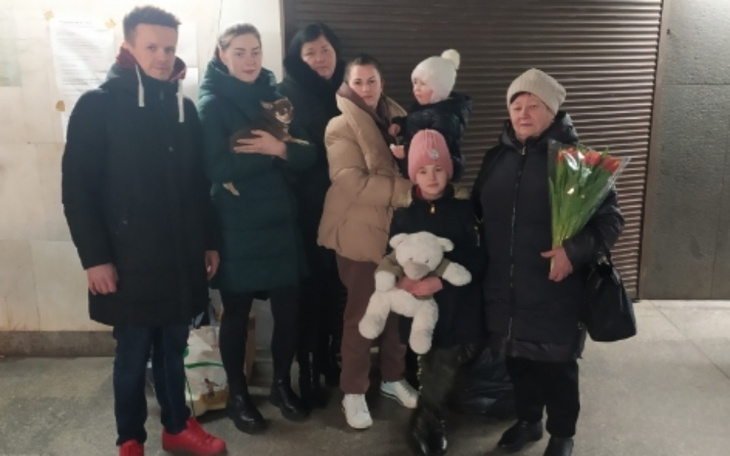 Zbiórka transport uchodźców, Ukraina - zdjęcie główne