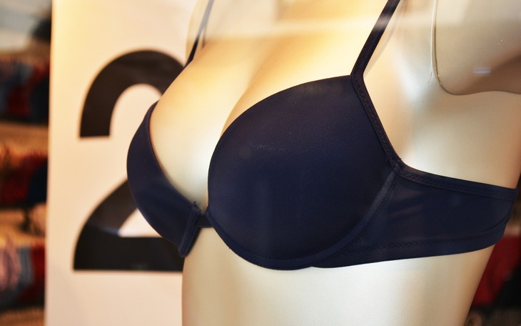 Zbiórka Poprawa biustu - zdjęcie główne