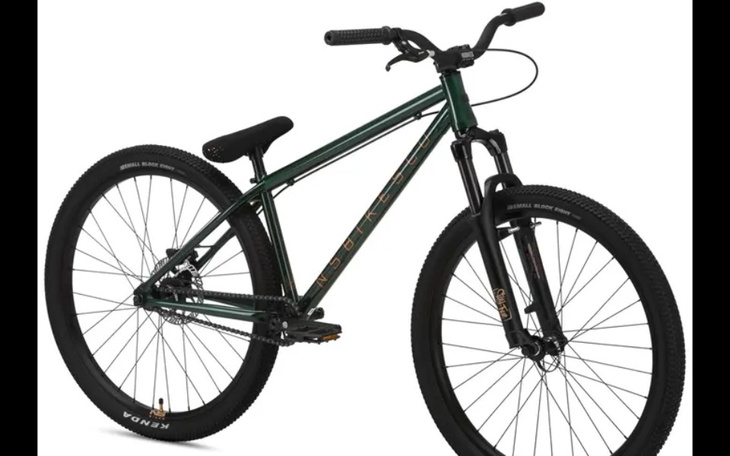 Zbiórka Na rower dirt NS BIKES Metropoli - zdjęcie główne