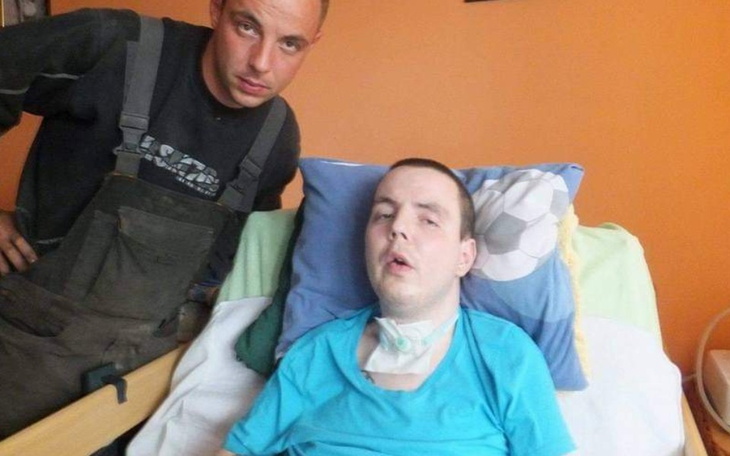 Zbiórka Na rehabilitacje brata - zdjęcie główne