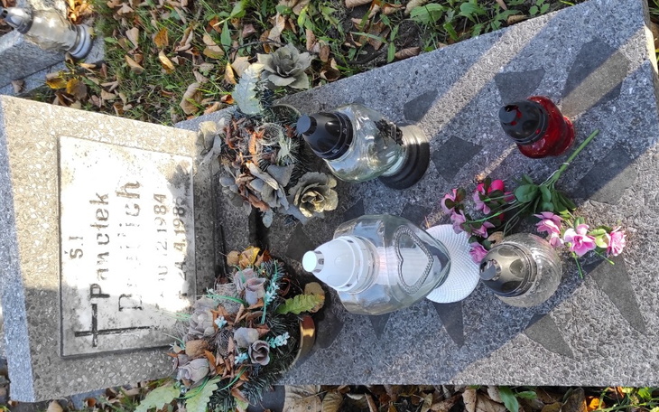 Zbiórka Zapadający się grób Braciszka - zdjęcie główne