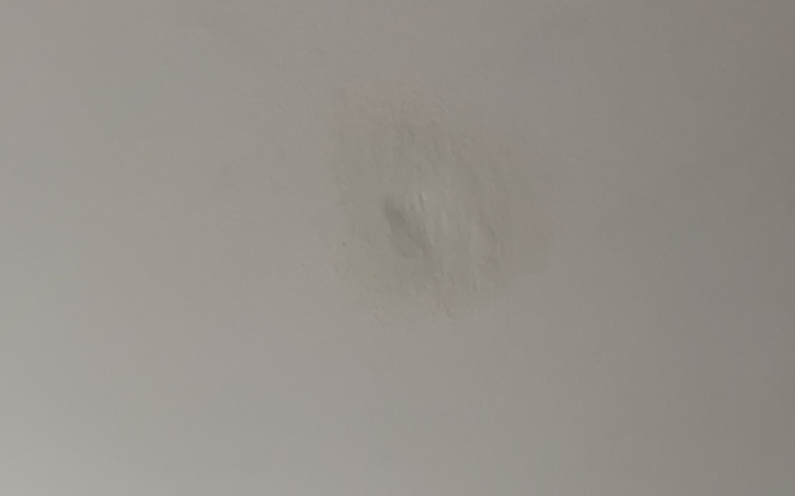 Zbiórka na naprawę sufitu - zdjęcie główne