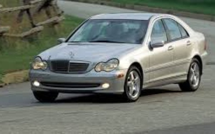 Zbiórka C Klasa a E36 - zdjęcie główne