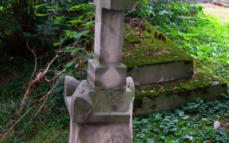 Zbiórka renowacja zabytkowych nagrobków - zdjęcie główne