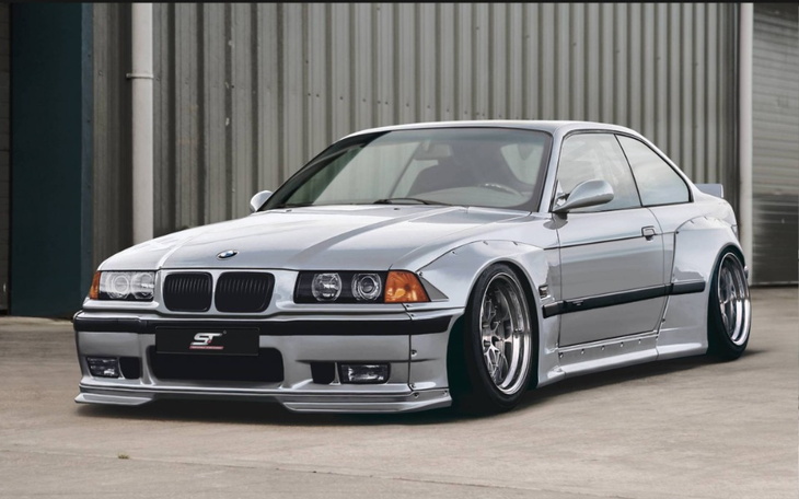 Zbiórka Prezent na 18 BMW e36/30 - zdjęcie główne