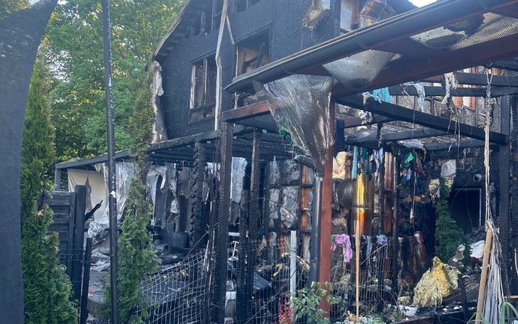 Zbiórka Dwa spalone domy sąsiadów - zdjęcie główne