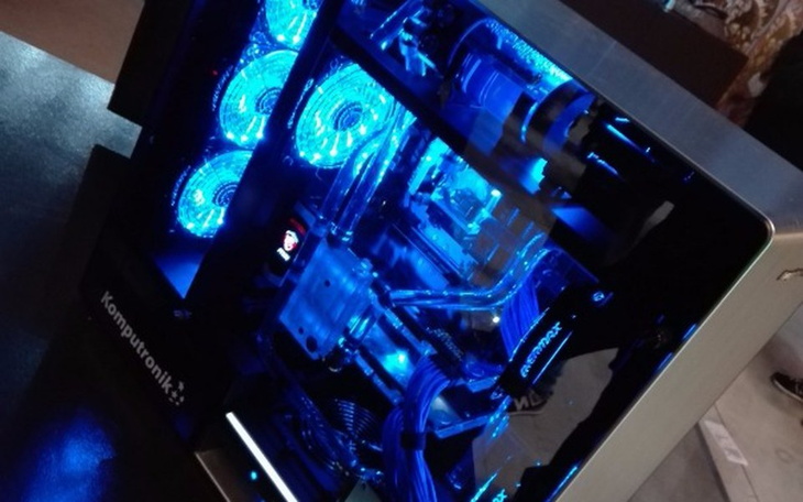 Zbiórka Komputer jako prezent - zdjęcie główne