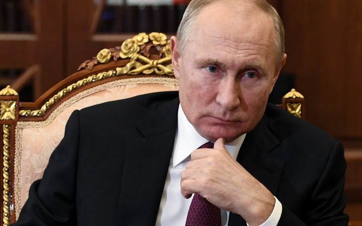 Zbiórka lot Putina na ksieżyc - zdjęcie główne