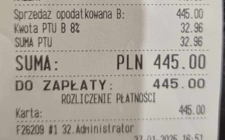 Paragon z płatnościami, z kwotą do zapłaty 445 PLN.