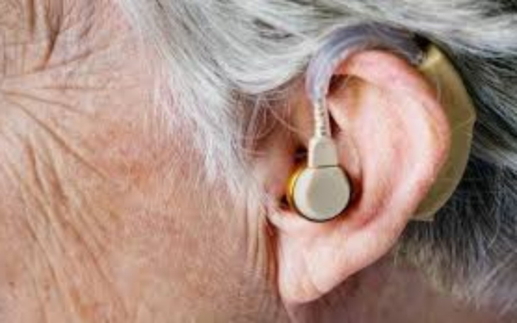 Zbiórka Usłyszeć jeszcze świat - zdjęcie główne