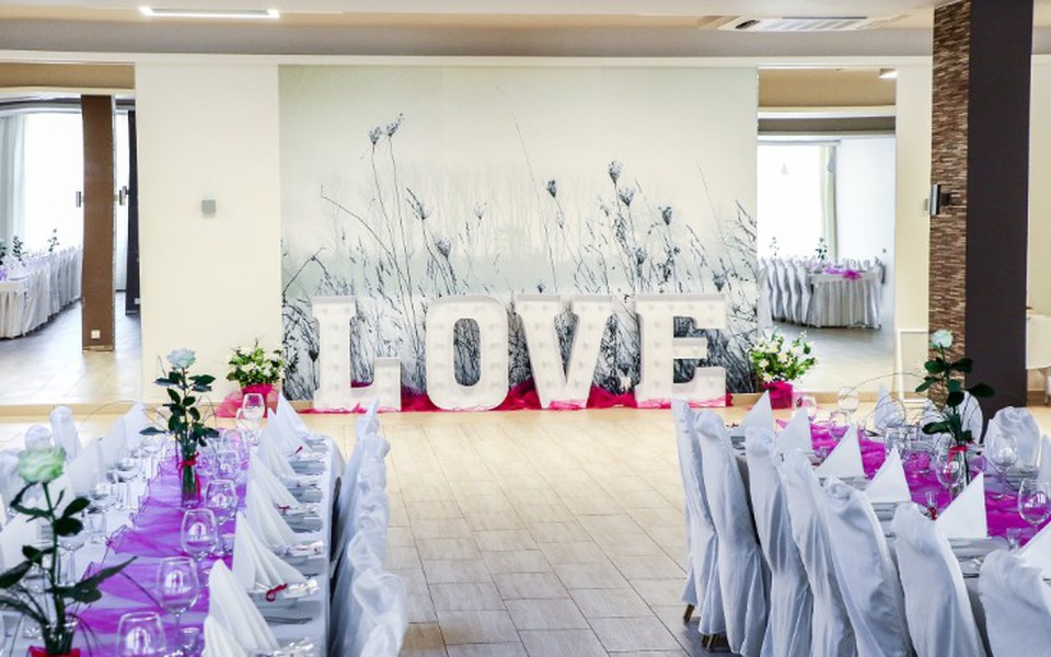 
        Zbiórka Na wymarzone weselicho - zdjęcie główne
    