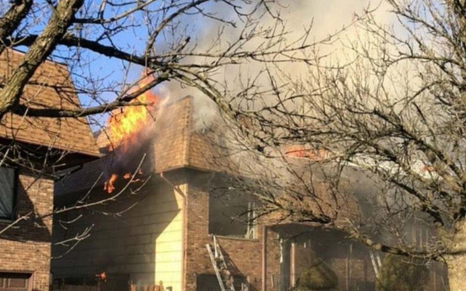 
        Zbiórka Na normalne życie po pożarze dom - zdjęcie główne
    