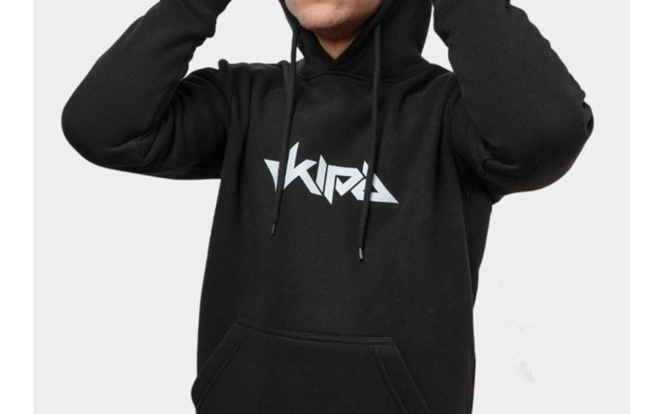 
        Zbiórka Bluza dla chorej dziewczynki - zdjęcie główne
    