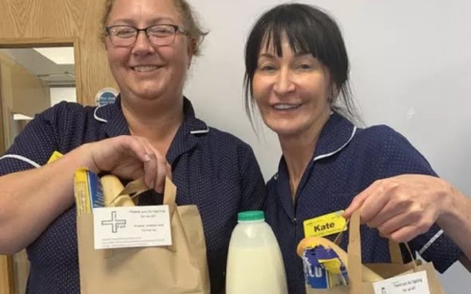 
        Zbiórka Dla Polakow w UK covid 19 - zdjęcie główne
    