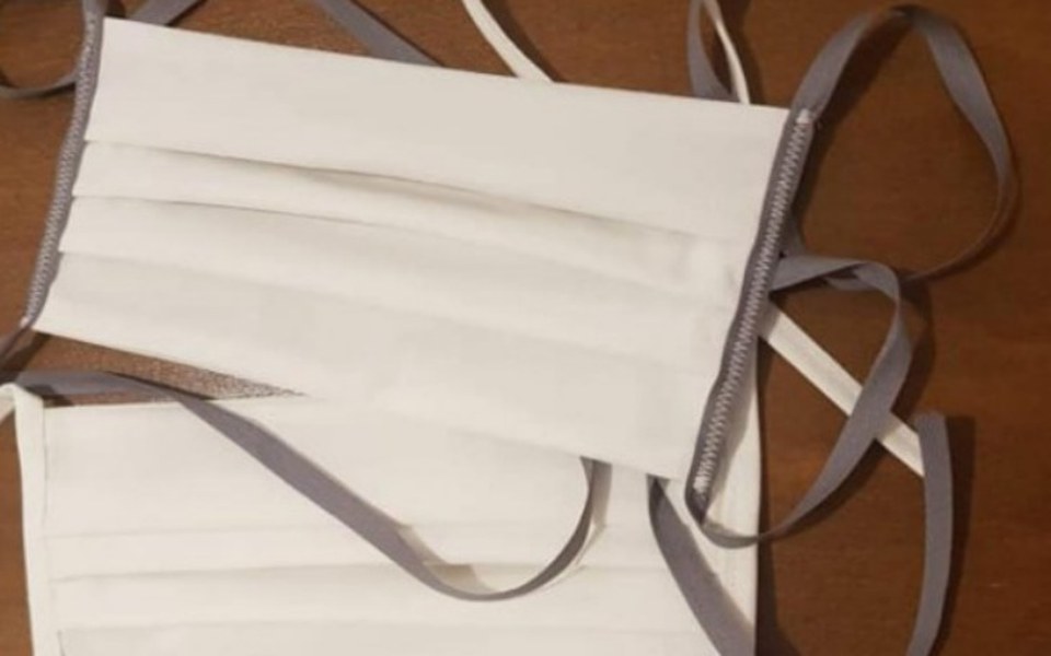 
        Zbiórka Maseczki ochronne. POMAGAMY - zdjęcie główne
    