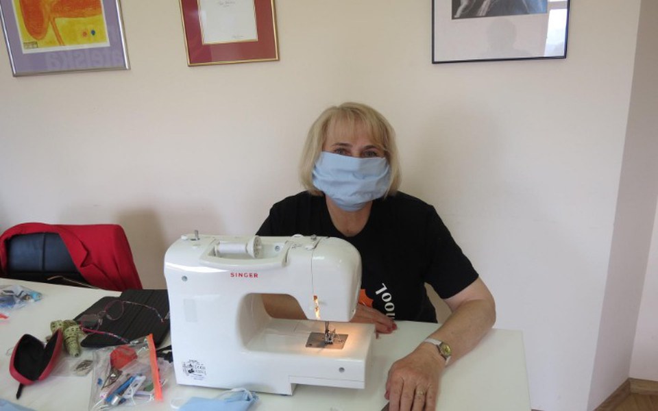 
        Zbiórka zbieramy na maseczki - zdjęcie główne
    