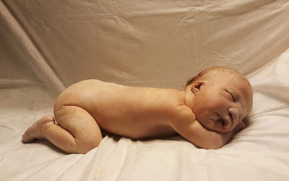 Zbiórka Nagrobek dla córeczki i dom - zdjęcie główne