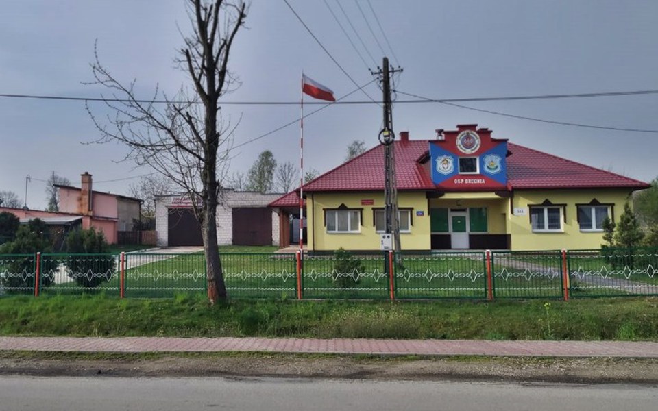 
        Zbiórka Gruntowny remont garaży - zdjęcie główne
    