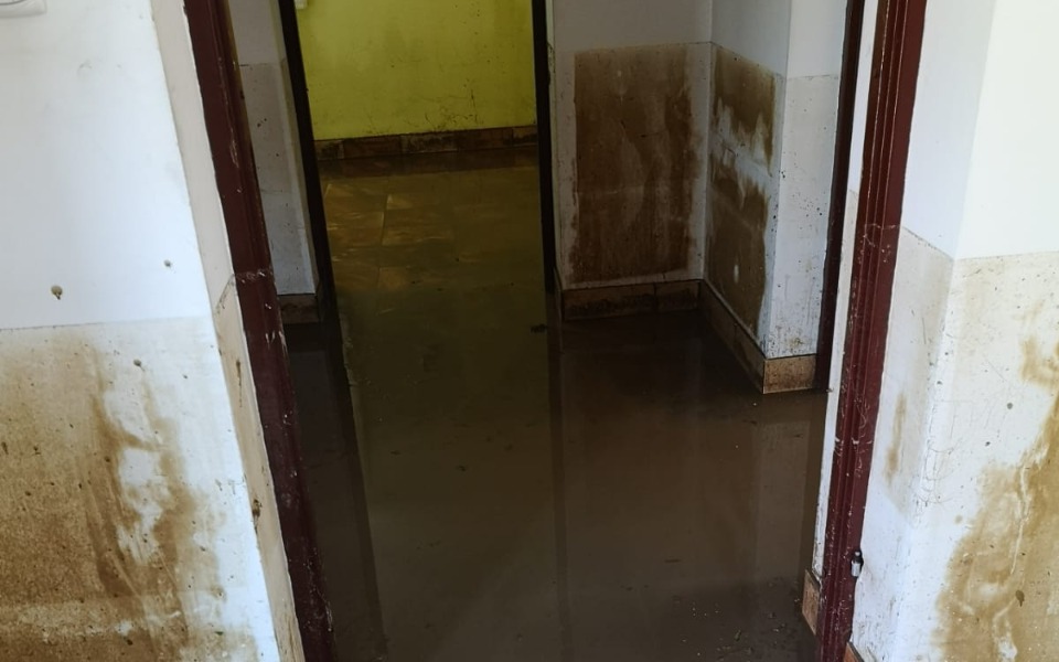 
        Zbiórka Pomoc dla Babci po powodzi - zdjęcie główne
    