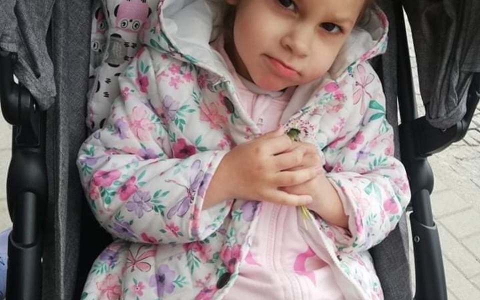 
        Zbiórka Na leczenie chorej córeczki - zdjęcie główne
    