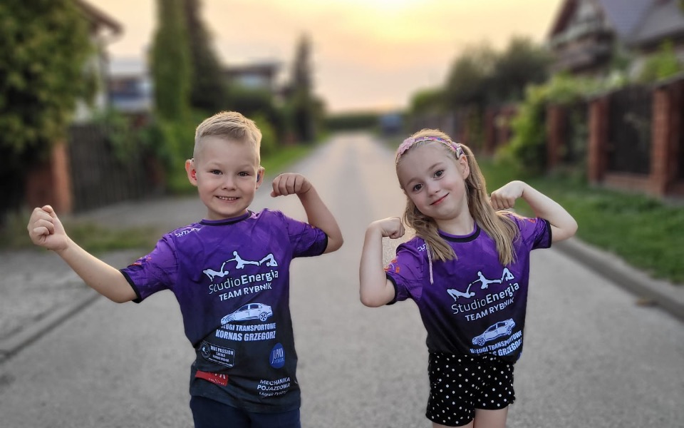 
        Zbiórka Na leczenie ząbków Laury - zdjęcie główne
    