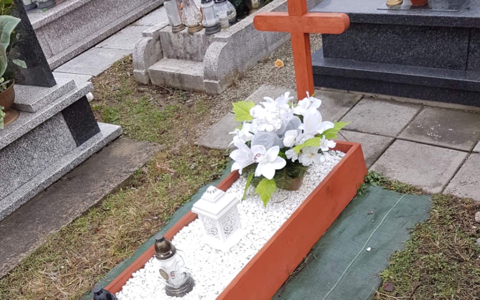 
        Zbiórka Renowacja Nagrobków żołnierzy - zdjęcie główne
    