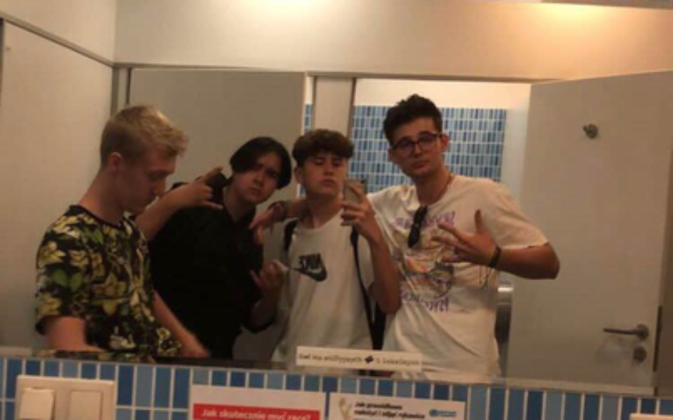 
        Zbiórka Wakacje dla ukochanego syna - zdjęcie główne
    