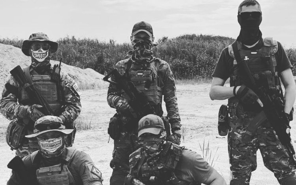 
        Zbiórka O samochodach i dodatkowej obsad - zdjęcie główne
    