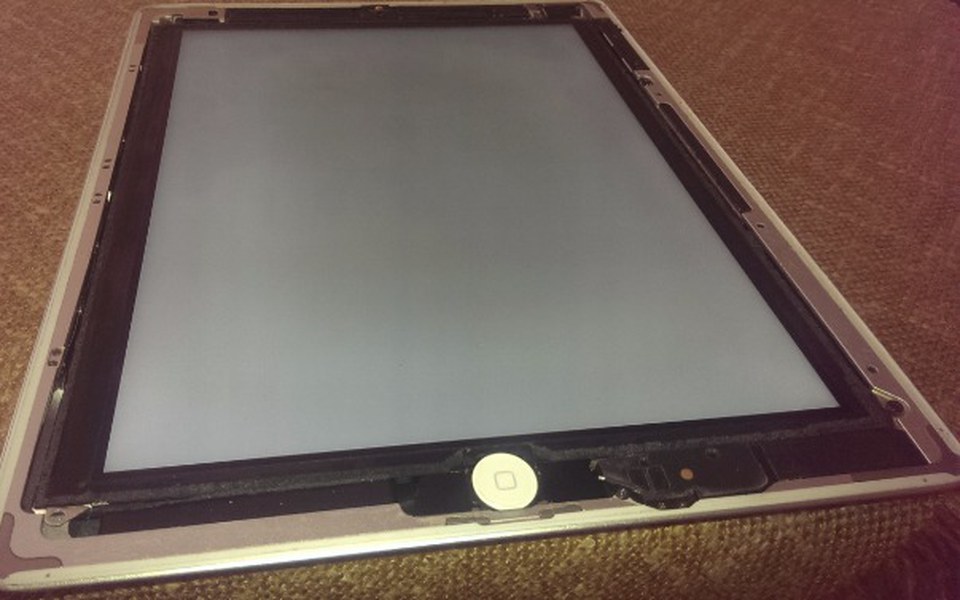 
        Zbiórka Ipad który doszedł zepsuty :( - zdjęcie główne
    