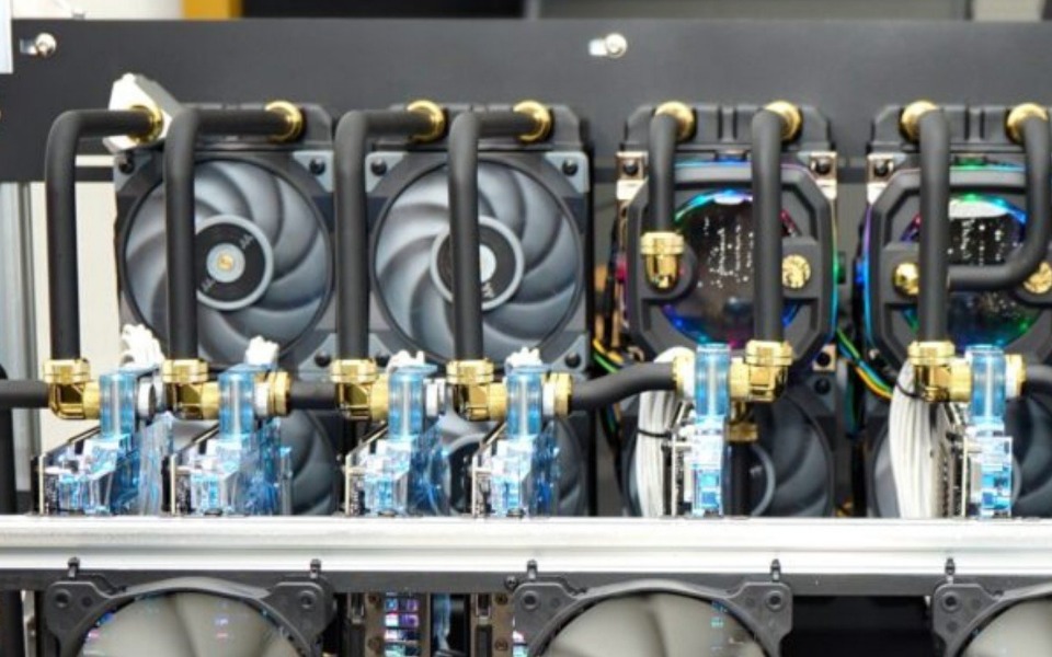 
        Zbiórka Źródło ciepła i pomoc dzieciom - zdjęcie główne
    