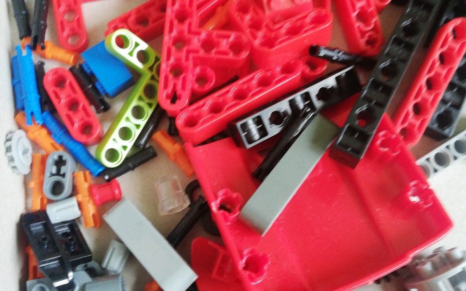 
        Zbiórka Klocki lego na czołg - zdjęcie główne
    