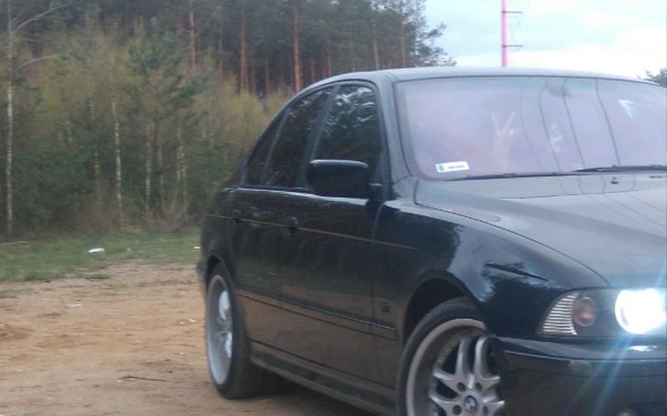 
        Zbiórka silnik benzynowy - zdjęcie główne
    