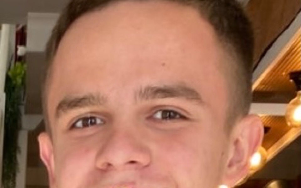 
        Zbiórka Na nowy komputer dla syna - zdjęcie główne
    