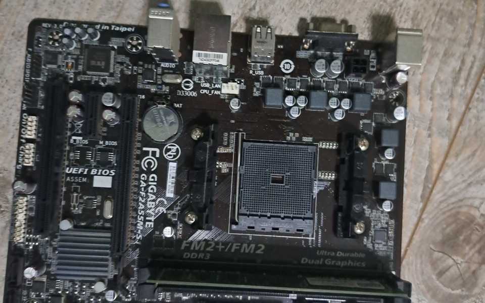 
        Zbiórka Rozwój pasji informatycznych - zdjęcie główne
    