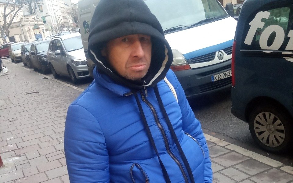 
        Zbiórka Pomoc dla bezdomnego Grzegorza - zdjęcie główne
    