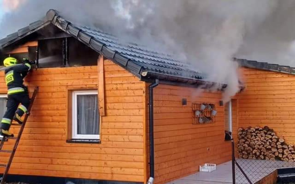 
        Zbiórka Dom jednorodzinny po pożarze - zdjęcie główne
    