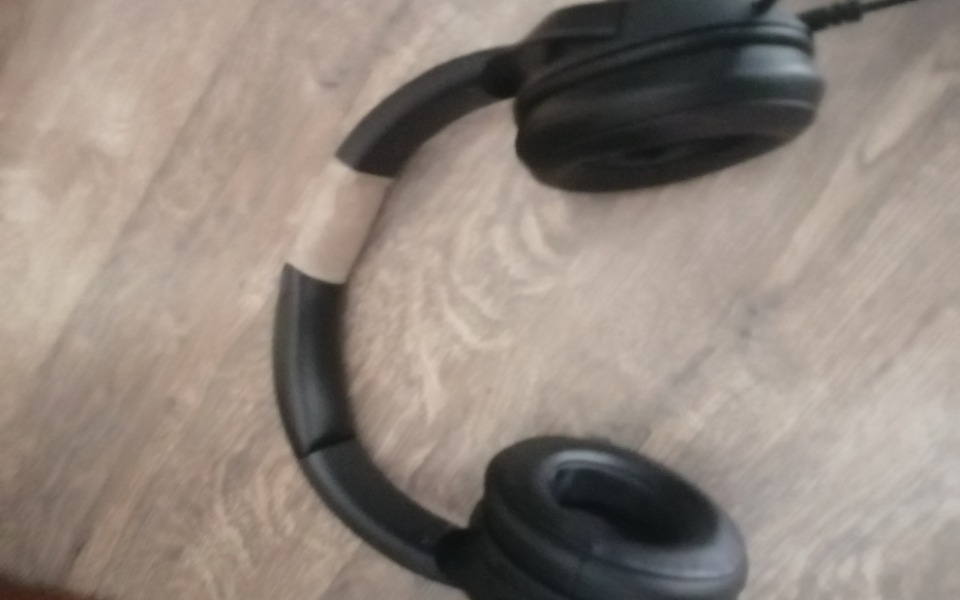 
        Zbiórka Na nowe lepsze słuchawki - zdjęcie główne
    