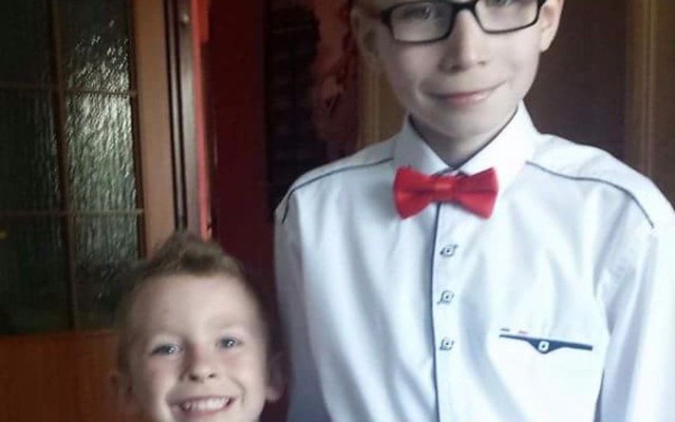 Zbiórka Kacpra i Stasia leczenie - zdjęcie główne