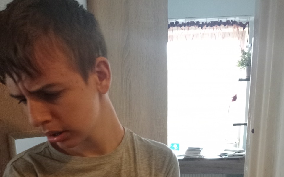 
        Zbiórka Na sprzęt rehabilitacyjny Kamil, - zdjęcie główne
    