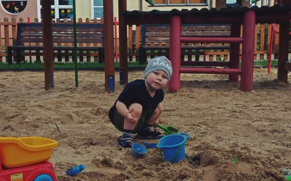 
        Zbiórka Na prezent dla dziecka na swieta - zdjęcie główne
    